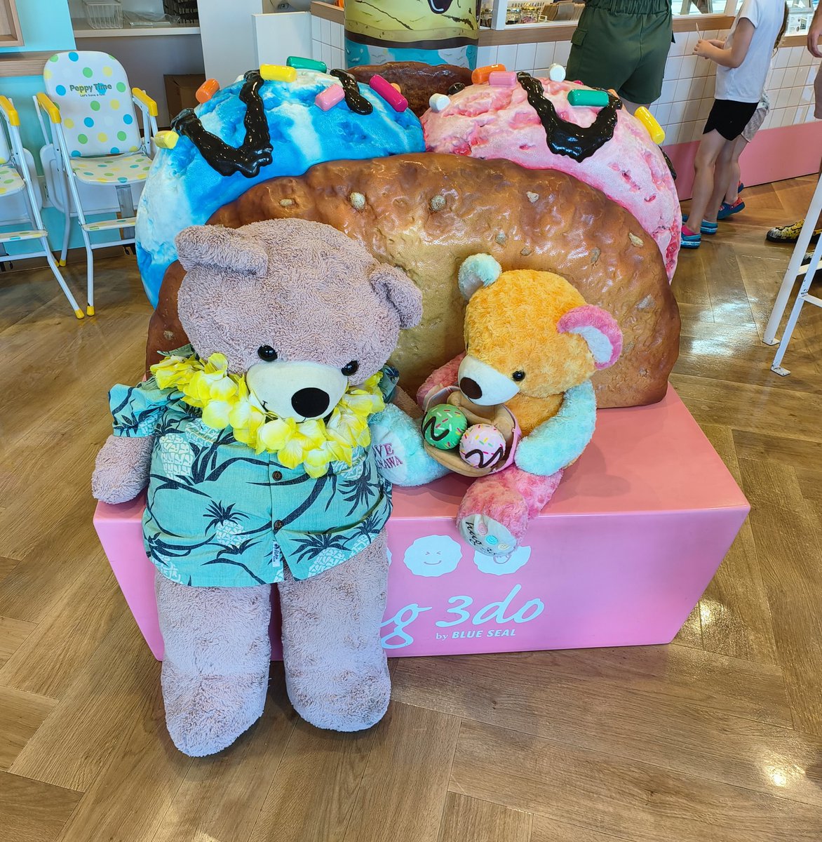 a123096054's tweet photo. #hug3do 
#hug3doアメリカンビレッジ店 
#BLUESEAL https://t.co/irusnWw9qB