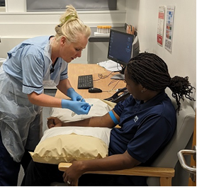 GlasgowCRF's tweet photo. It’s SIREN week in the research facility! Our teams are excited to see all our participants for their next visit. If you’re taking part, don’t forget to attend your visit or drop in your sample! @NHSGGC @NHSResearchScot #whywedoresearch #bepartofresearch https://t.co/l5r6COrWES