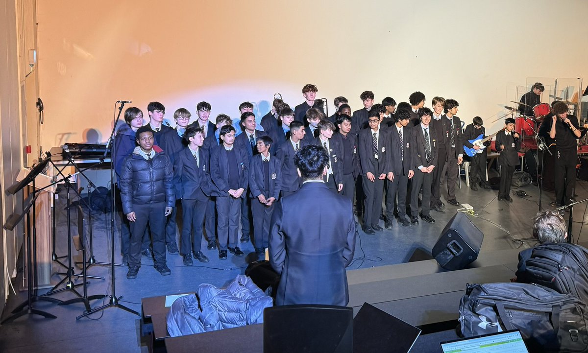 House Music Auditions underway and sounding great! Tickets are still available for the big night (1st Feb) via ParentPay <a href="/AGSFounded1598/">Aylesbury Grammar School</a> <a href="/AGSHouses/">AGS Houses</a> <a href="/AGSMusicDepart/">AGS Music Department</a>
