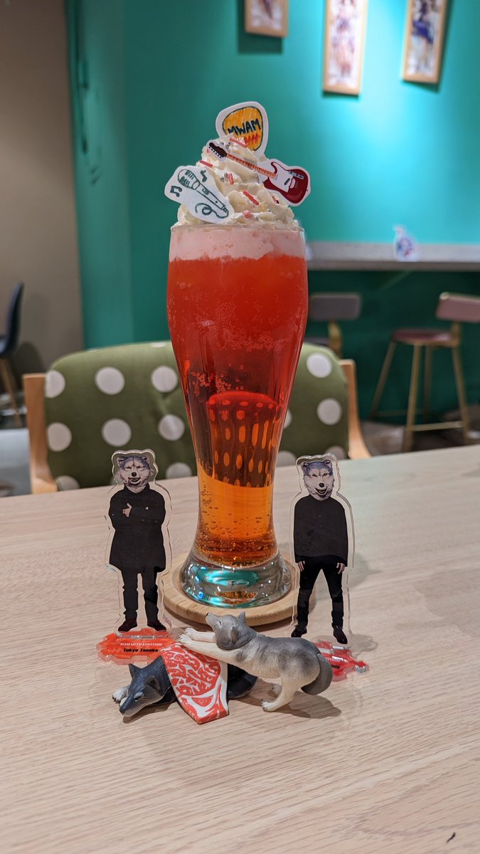 ガゥラーの友と遊ぶとすんげぇ楽しい🥹🫶
美味しいラーメン食って、お散歩して、カフェでオーダーメイドドリング注文して、いっぱいオオカミのお話ししました
幸せな一日でした☺️