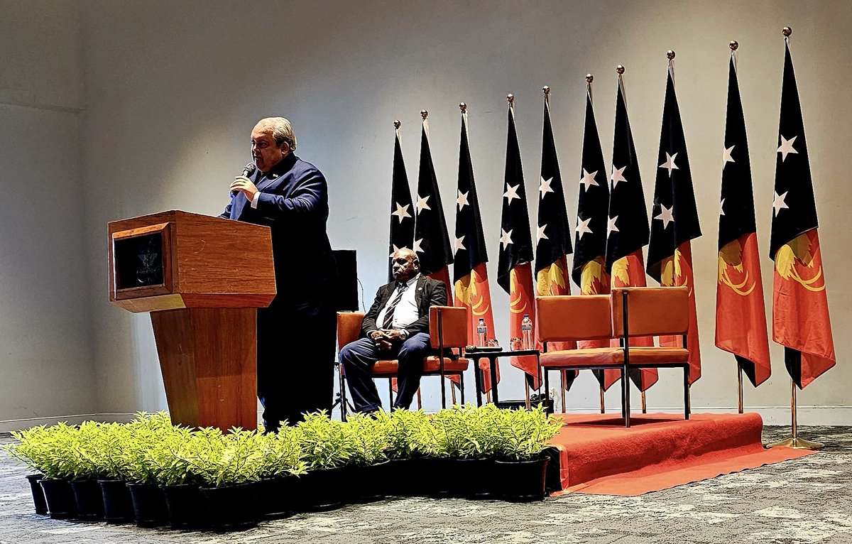 WSoaki's tweet photo. Hon. Justin Tkatchenko, 🇵🇬 Minister for Foreign Affairs, addressed the heads of Diplomatic Missions, heads of International Organizations, and Honorary Consulates yesterday. Sharing PNG's post 10 January plans and reaffirming commitment to partnership. https://t.co/V4oXoLaIdu