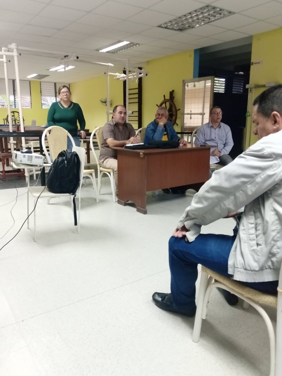 dr_mejias's tweet photo. #CubaViveyVence se chequea obra de salud por el gobernador https://t.co/3ZO8pNSd1t