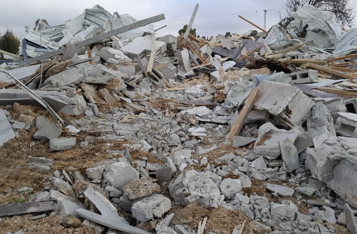 MohammadHeshamH's tweet photo. Today Israeli occupation forces demolished Palestinian house in the village of lasaifer in masafer yatta south Hebron hill #savemasaferyatta #savemasaferyatta #ceasefirenow https://t.co/Fp5X792sIH