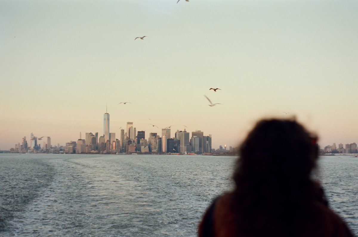 cassidy_pal's tweet photo. Some of my fav NYC shots on 35mm https://t.co/5b8gVeSNwa