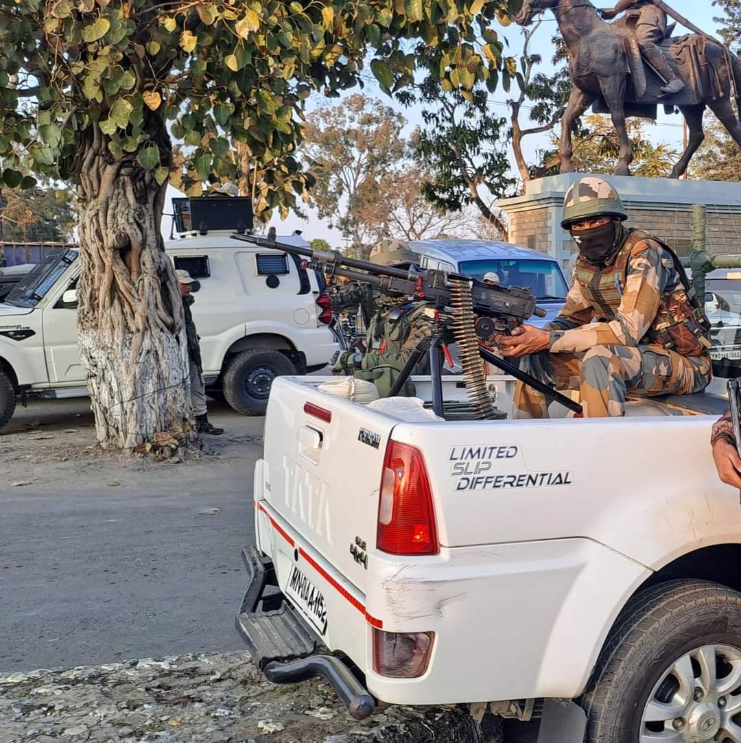 Why the use of such brute force for a peaceful meeting with our own elected leaders? We have elected them and now we want them to represent our demand for peace in Manipur! Machine guns won't bring peace, we want permanent solution 🙏🏻 <a href="/adgpi/">ADG PI - INDIAN ARMY</a> <a href="/NBirenSingh/">N. Biren Singh</a> <a href="/IndiaToday/">IndiaToday</a> <a href="/ManipurTimes/">Manipur Times</a>