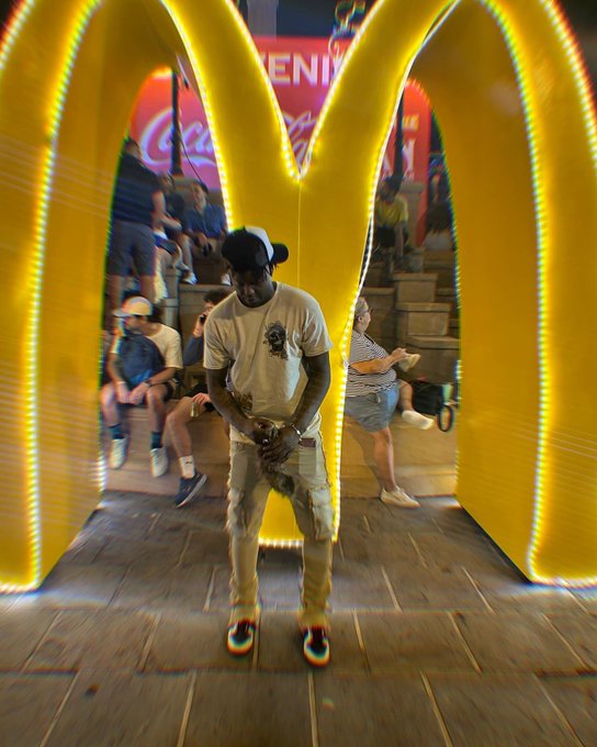 Just left San Jaun Puerto Rico Last Night Woke Up 27 in Chicago Lifes Good HAPPY MFN BIRTHDAY TO ME https://t