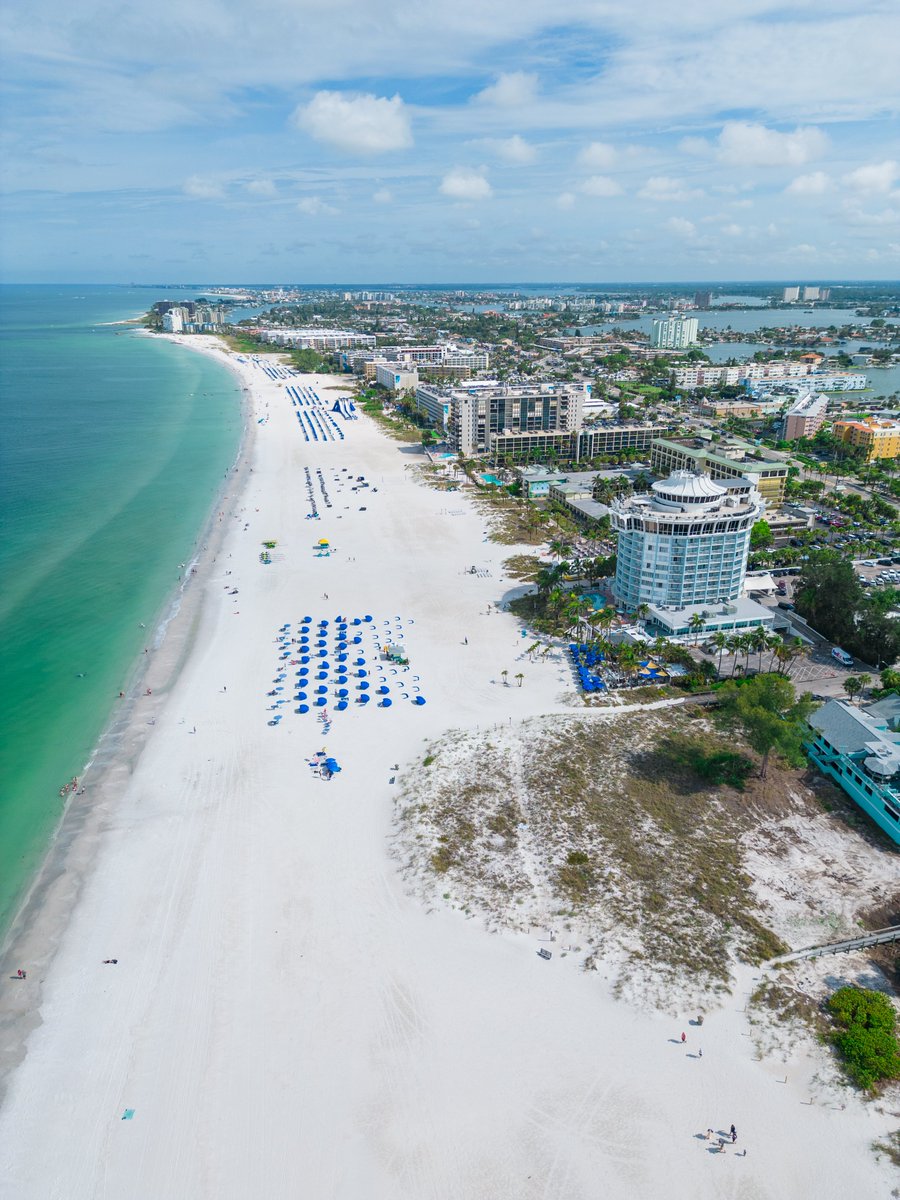 TODAY'S FORECAST: Sunny with highs in the 70s with a 100% chance of America's Best Beaches. ☀️🌴🏖️ #StPeteBeach #Florida