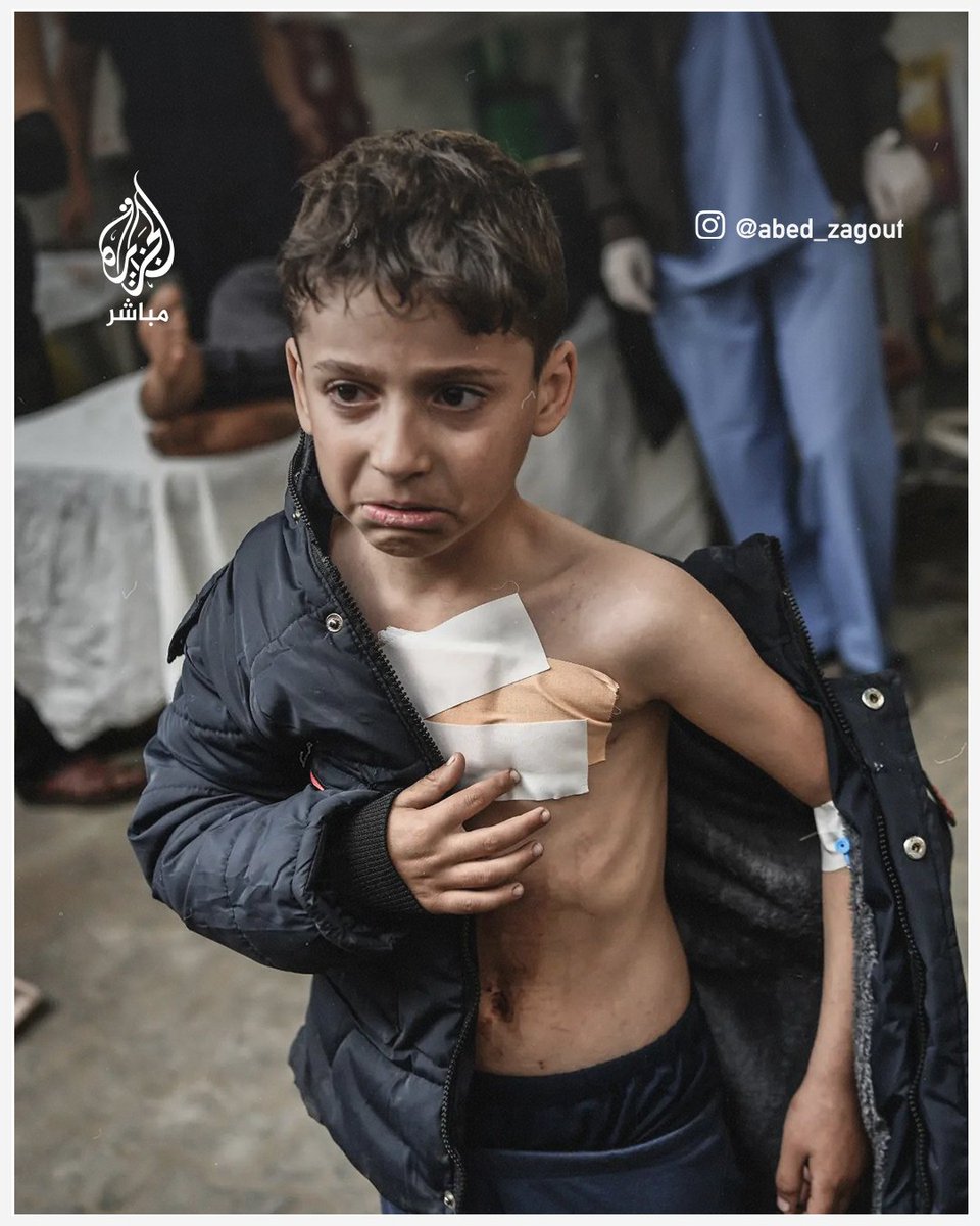 Geldi ölümlü yalan, gitti ölümsüz gerçek;
Siz, hayat süren leşler, sizi kim diriltecek?
#GazaStarving