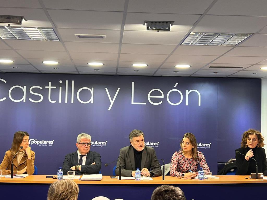 Francisco Vázquez tweet media