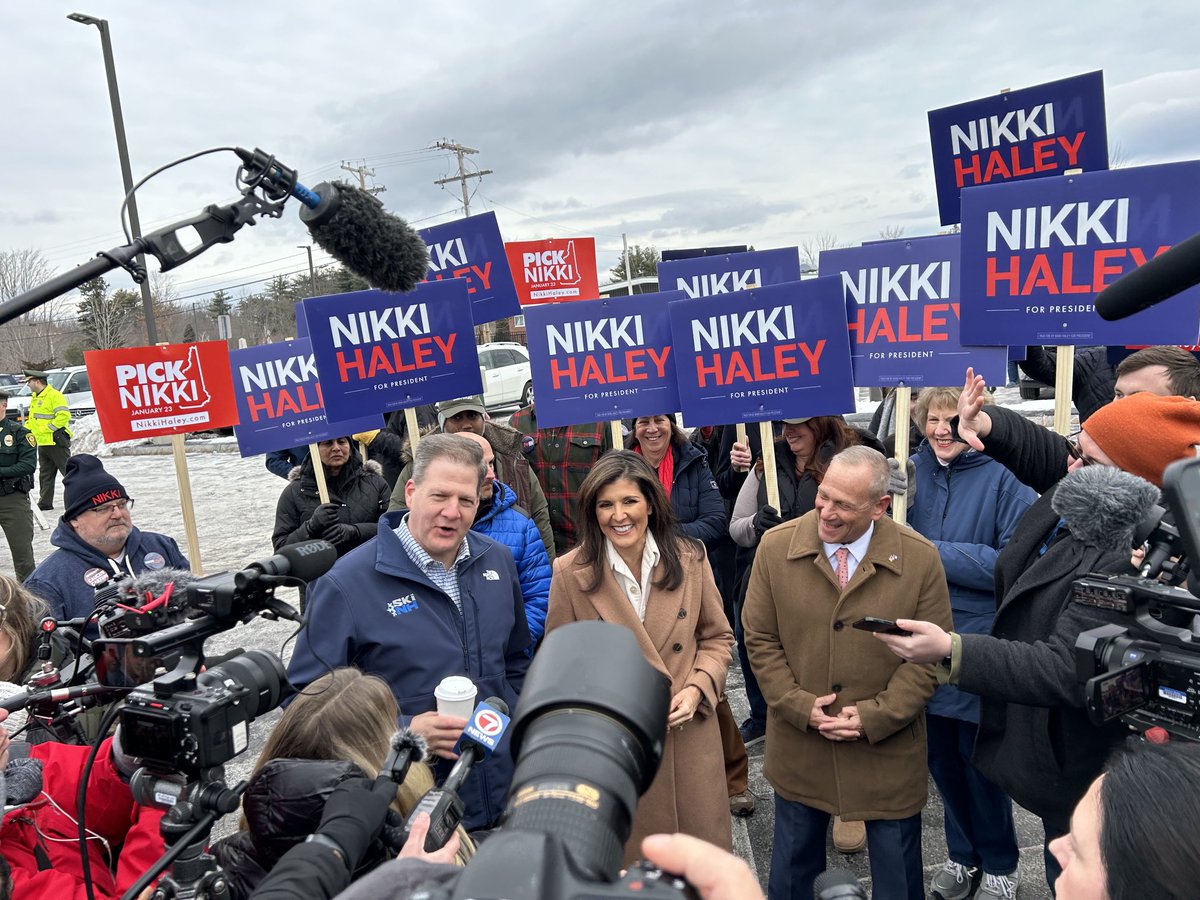 Gaggle this morning in Hampton, NH with ⁦@NikkiHaley⁩