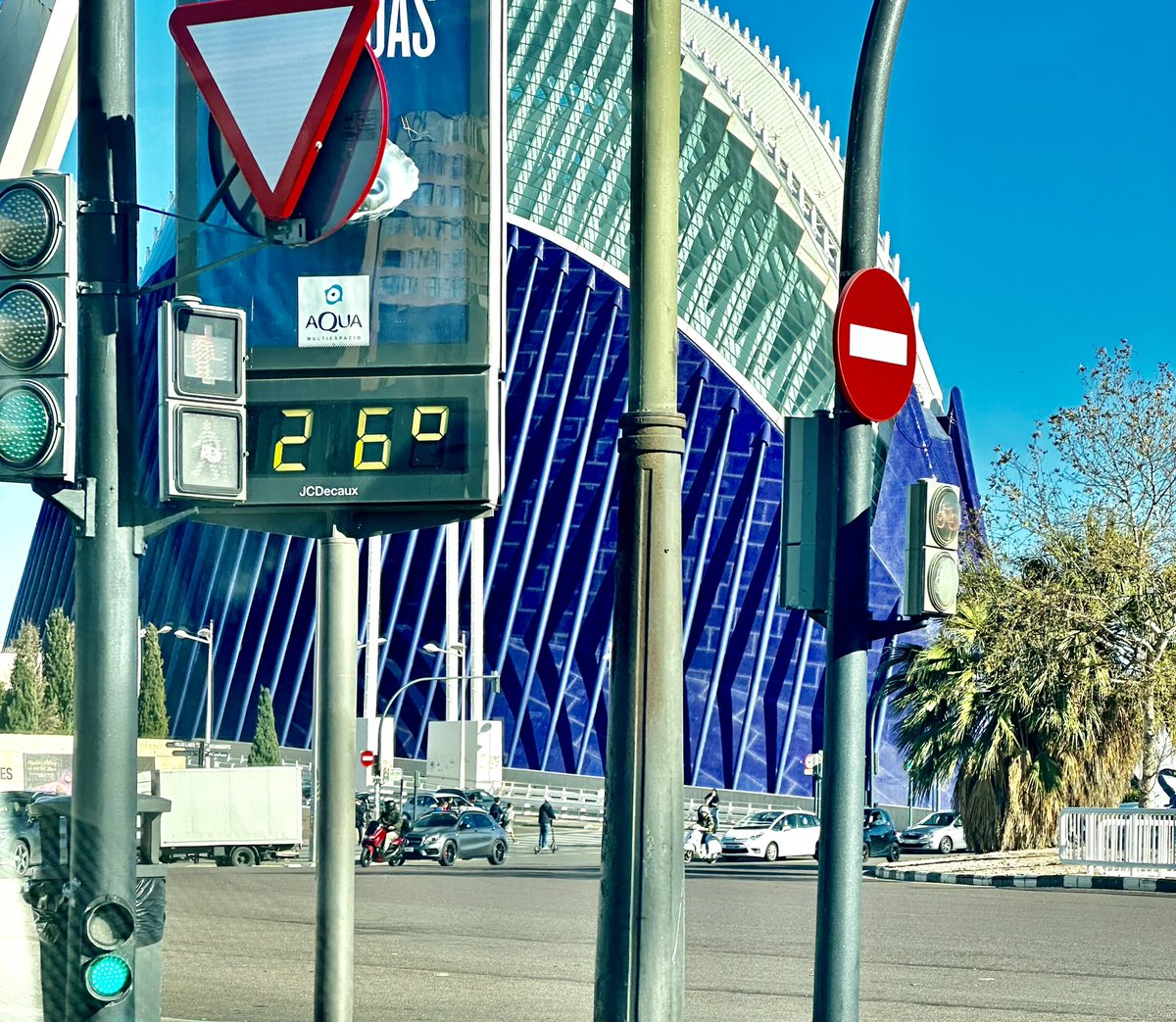 pacolonso's tweet image. El crudo invierno valenciano. Lo de hoy, de locos.