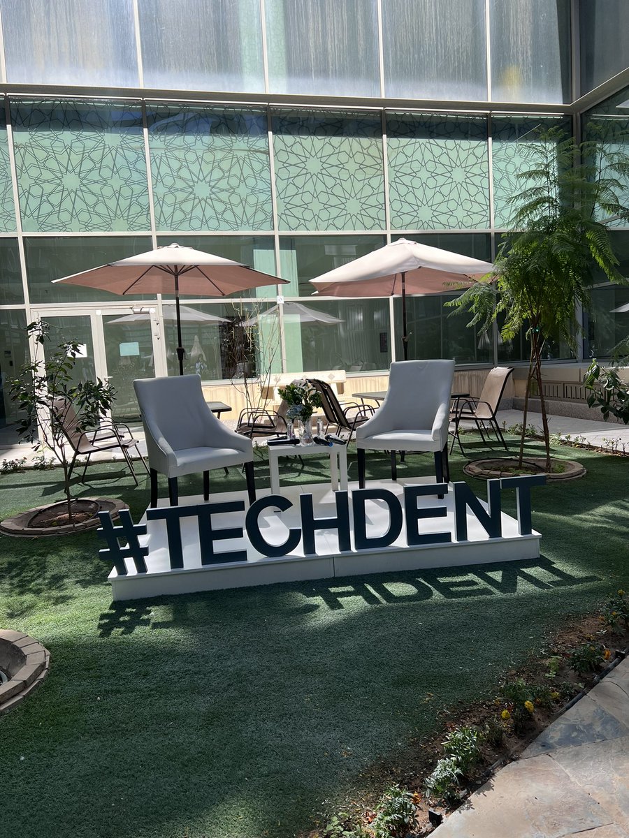 885LAA's tweet photo. Magical Day ✨ #TechDent 

الحمدلله على التمام ، كانت تجربة مُثرية ورائعة بجميع المعايير 

مع فريق متعاون و مشرفين مبدعين ومفكرين  نطلع ب شغف لامتناهي للعلم والمعرفة  

القادم اجمل ان شاء الله تحت مظلة كليتنا الداعمة 🙏🏻❤️ 

كل الشكر لجميع المساهمين في هذا النجاح ✨ https://t.co/64AoDOb2Xq