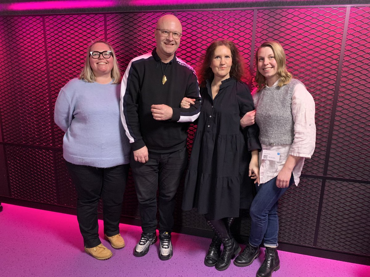 ⁦@kultykkonen⁩ upotti kätensä saveen! Mistä keramiikka-boomi kertoo? Onko se ekologinen harrastus? Kuuntele: areena.yle.fi/podcastit/1-67… ⁦<a href="/yleradio1/">Yle Radio 1</a>⁩