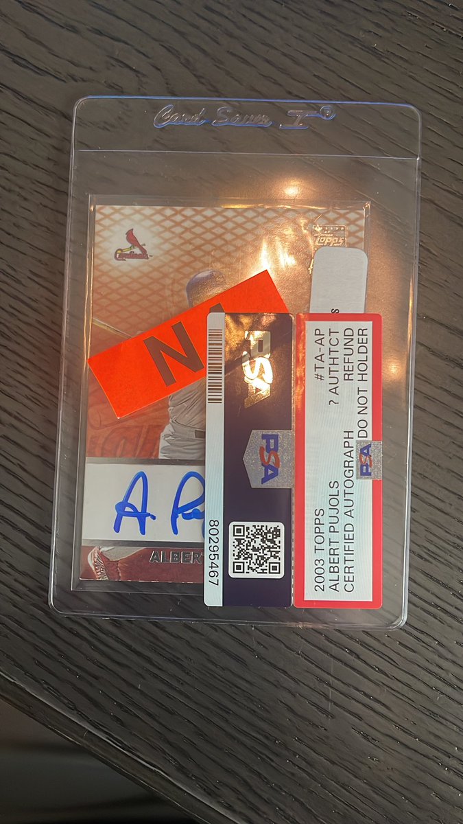 JerryHerrin3's tweet photo. @proxibid @Auction4America Purchased this card that I thought was legit. Failed eBay auth and now PSA. Seller doesn’t respond to messages on @proxibid calls or emails. Card buyers beware of the fake cards being sold without recourse and/or support. @CardPurchaser https://t.co/gg10hJZ3gR