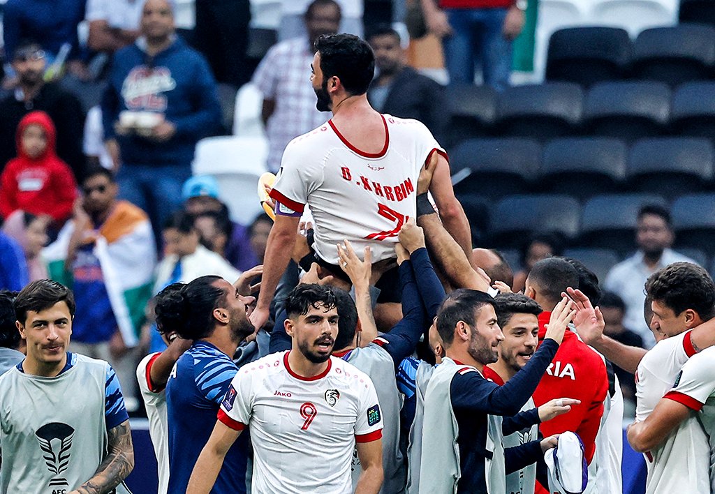 brfootball's tweet photo. Syria are in the Asian Cup last 16 for the first time in history after beating India 1-0.

Incredible 🇸🇾 https://t.co/3aN9JssUZP