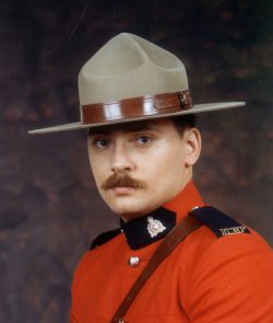 Honour Roll 155: Cst. Dennis Anthony Onofrey was shot and killed this day in 1978. He was investigating a stolen vehicle. #RCMPNeverForget @rcmpmb