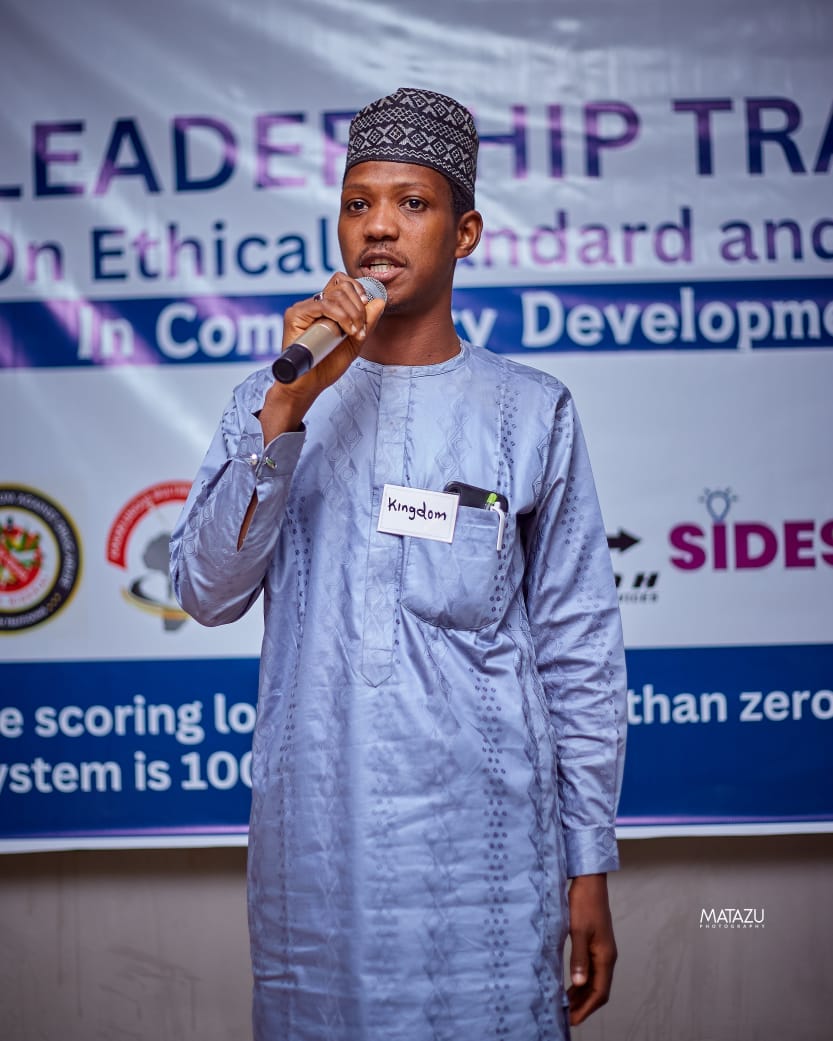 KINGDOM_KOYIA's tweet photo. Ideas and Data Global Academy in partnership with Kingdom of Youth Initiative and other community based organizations organized a 1 Day Leadership Training for Young Leaders on Ethical Standards and Etiquettes in Community Development Drive. https://t.co/drJ2tJ3Qrz
