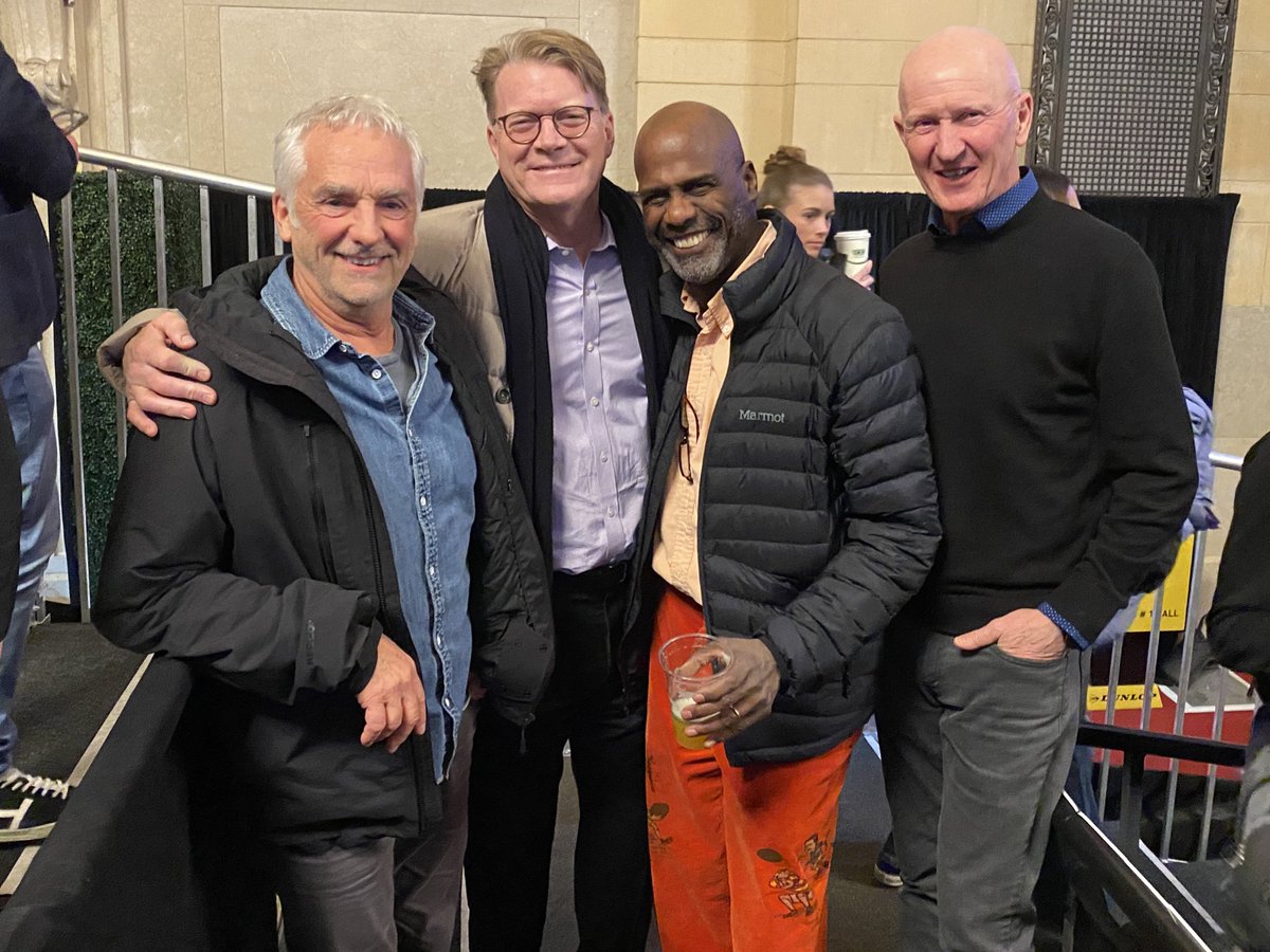 James Zug (@squashword) on Twitter photo Lingering and hanging out before and after <a href="/ToCSquash/">ToC Squash</a> matches is the norm: sometimes it can feel like 1982 in New York all over again Lingering and hanging out before and after <a href="/ToCSquash/">ToC Squash</a> matches is the norm: sometimes it can feel like 1982 in New York all over again