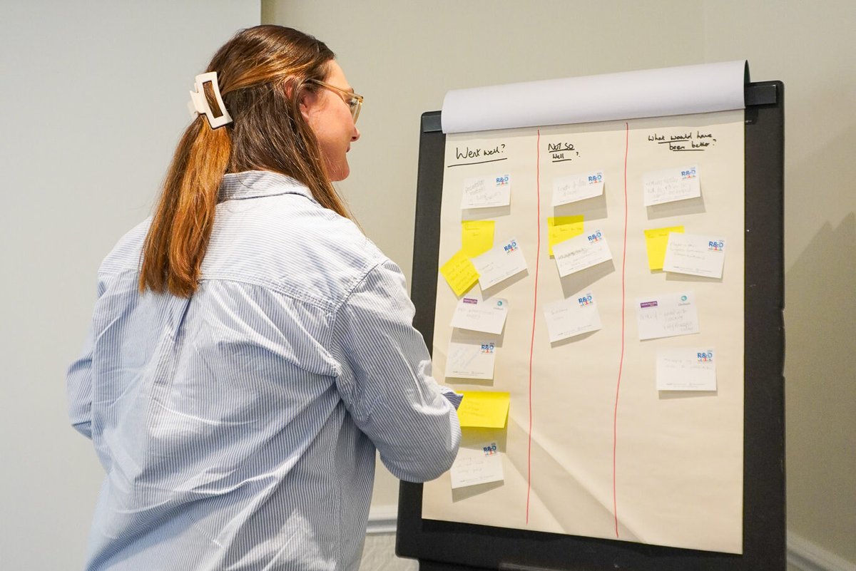 LSCFTResearch's tweet image. Could you be a future research leader? 
Applications are now open for the Health Education England (HEE) Integrated Clinical Academic (ICA) internship programme, across the North West region of @NHSEngland 
Find out more and apply now - bit.ly/428wSeC #GetTheResearchBug