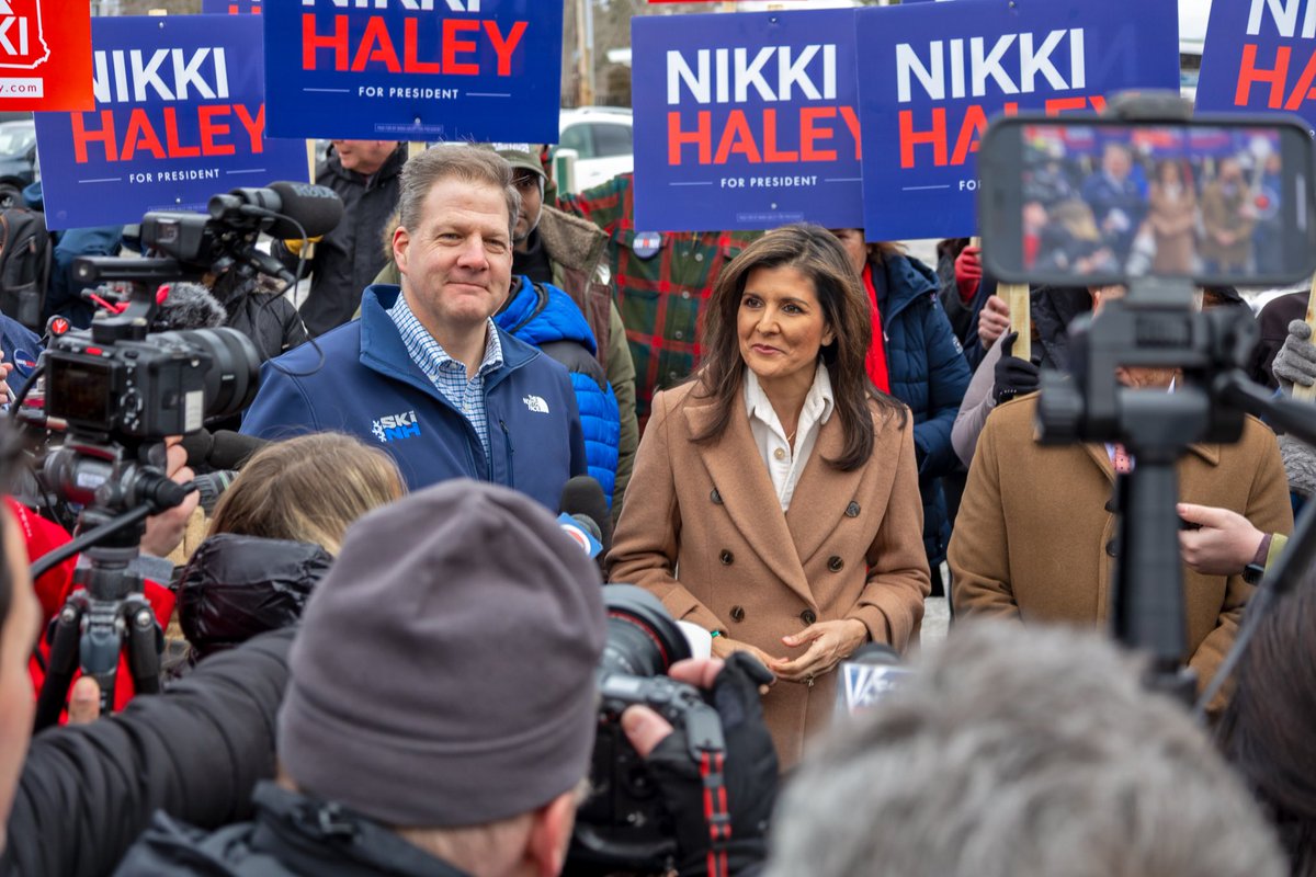 High energy at the polls in Hampton this morning for @NikkiHaley! GET OUT AND VOTE! 🇺🇸🇺🇸🇺🇸