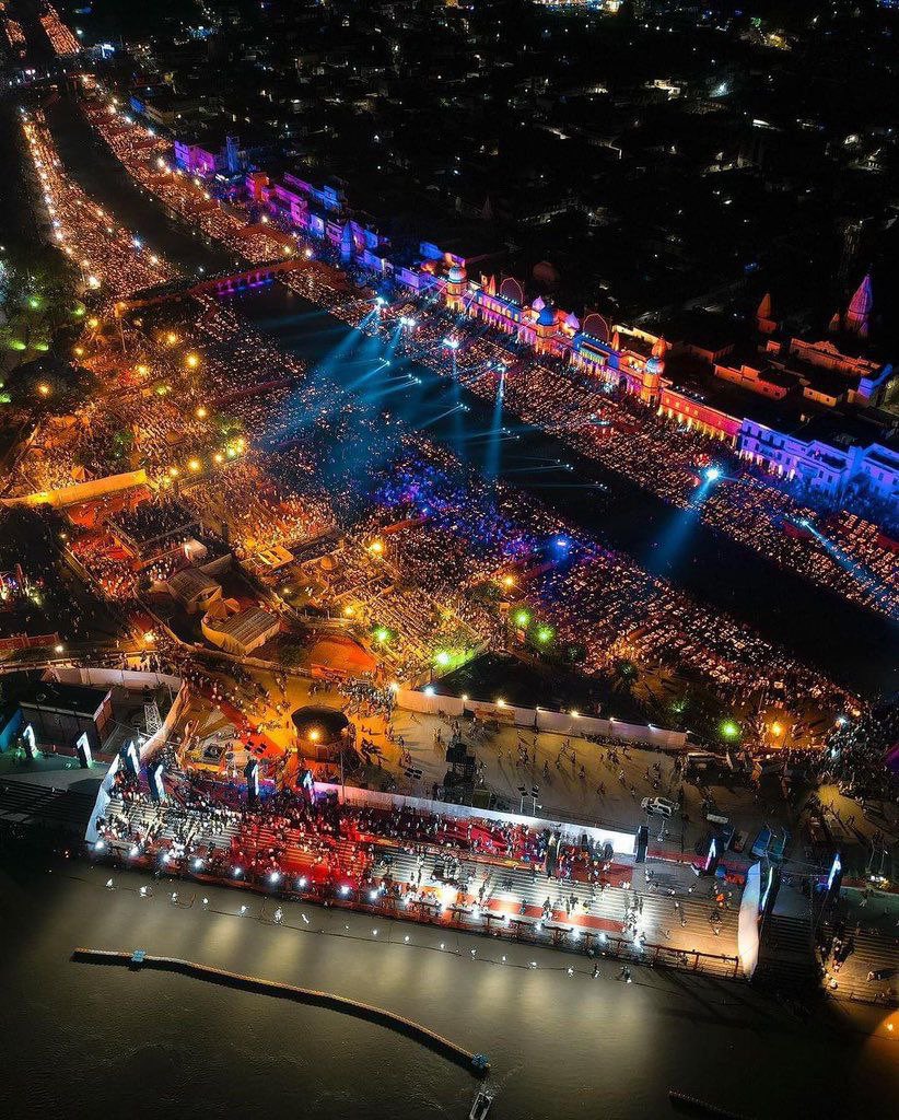 KreatelyMedia's tweet photo. I Am AYODHYA DHAM https://t.co/gpVxNMbHvi