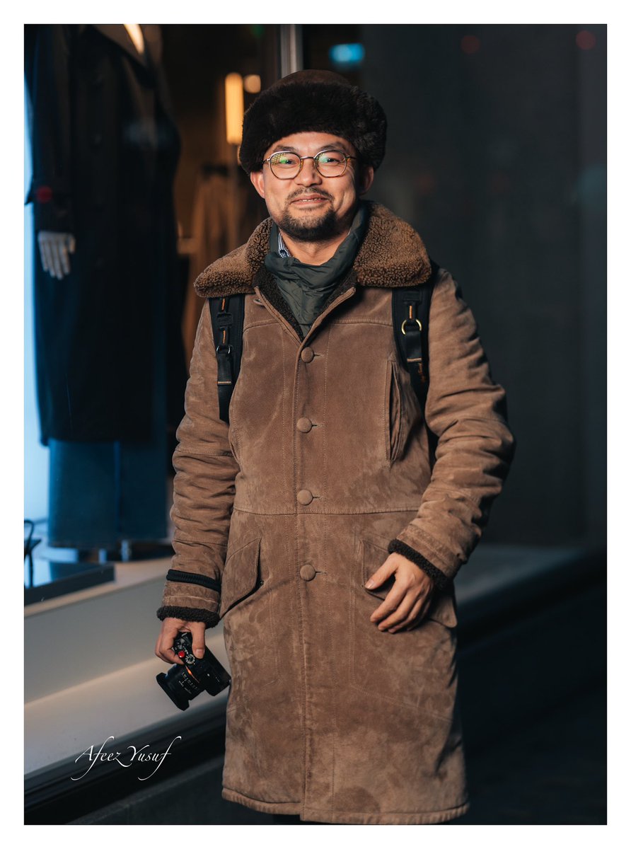 afeezyusufart's tweet photo. Ready?? Smile! Thank you! Bye! Taking pictures of random people during a busy afternoon in Oxford Circus.
#oxfordcircus #photography #london #freephotoshoot #portraits #godox #pictures #smiles #happypeople #streetphotography https://t.co/jSrq4jC8xM