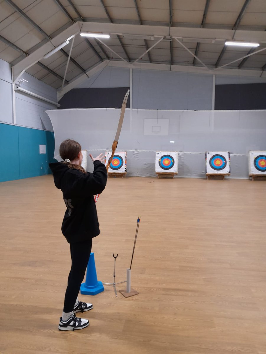 YsgolUwchTywyn's tweet photo. The activity was led by Delyth Jones  Mental/Emotional Health and Wellbeing Youth Worker.
The group were accompanied by Jo Edwards the Schools Youth Worker. https://t.co/0dejqJxs8x