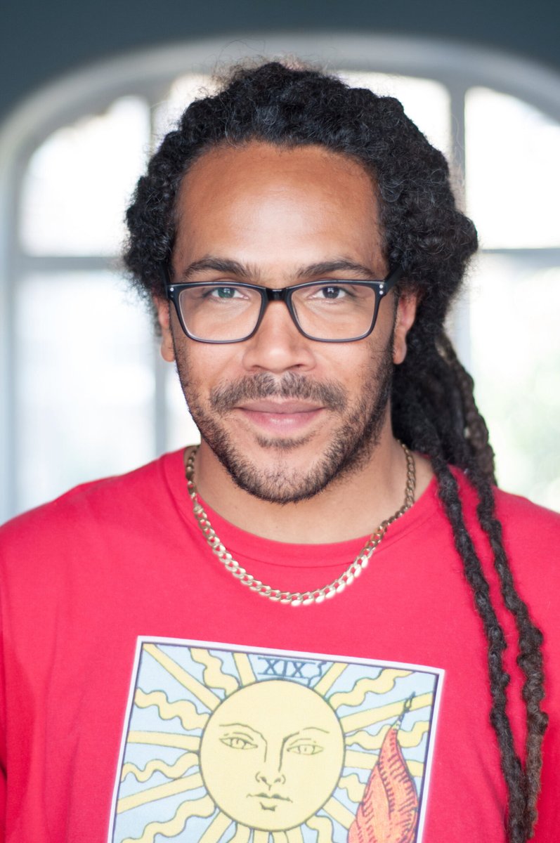 oxfculturalprog's tweet image. 🌟 Discover Oxford's hidden stories with 'Forgotten Stories of Oxford'. 🏛️ Experience the city anew through @realrawz's #spokenword tour.

👣 In-Person Tours 🗺️ Self-Guided 🌎 Virtual
Uncover Oxford's unseen tales: bit.ly/3OdHkvI
#Oxfordis #LocalStories #ExploreOxford