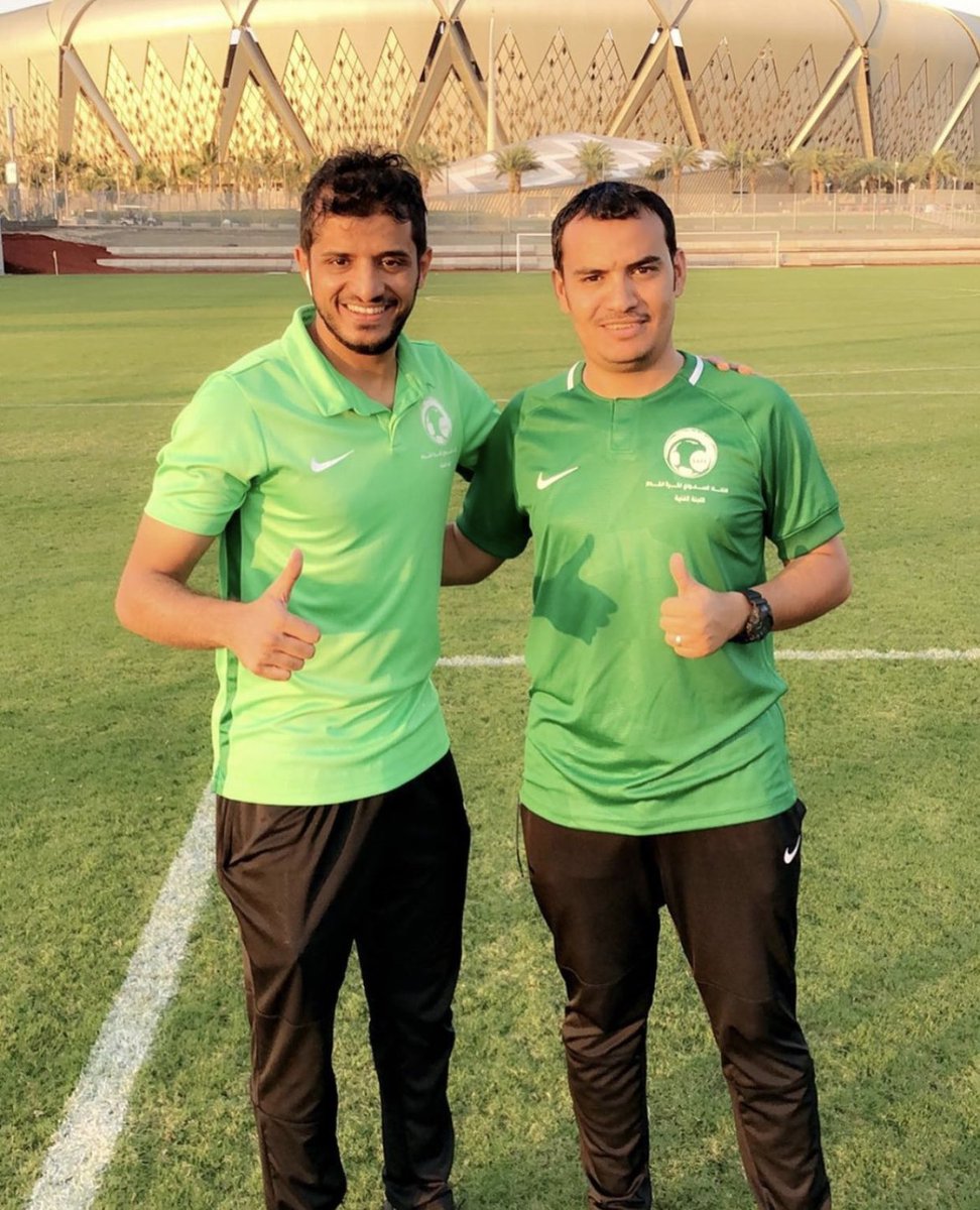 7AlAMMARI's tweet photo. من الدورات اللي جمعتني مع أخواني اللاعبين الدوليين.. أجمل الصدف كانت بمعرفتهم 

@Qadi5   @almeshal_talal   @Eesa_16  

 @nahaar15 

#الطايف_الان https://t.co/mdhk5bdtQI
