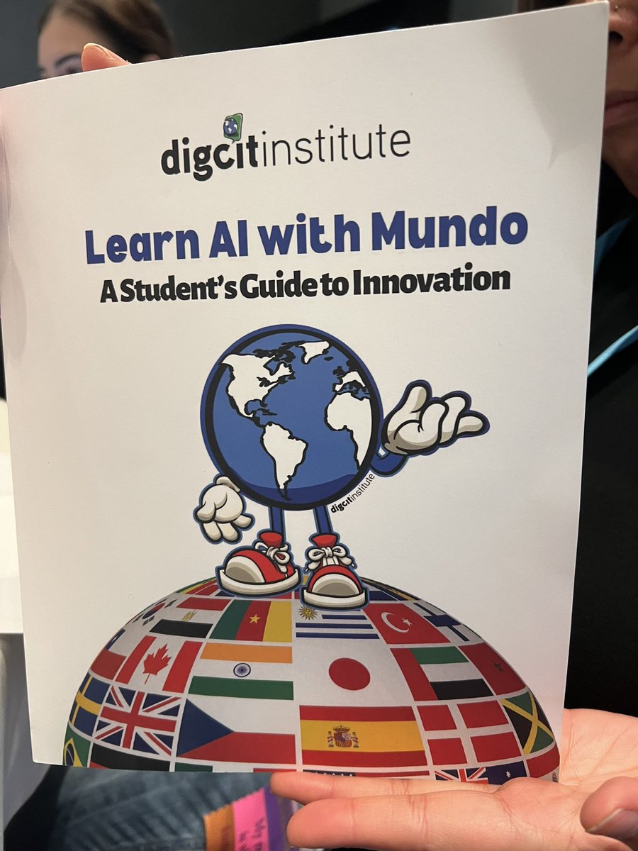 Meet #LearnwithMUNDO  - a great safe way to introduce students to AI in our classrooms. Diving in first thing this morning to lots of tech learning. #FETC <a href="/SDOWPD1/">SDOWPD</a> <a href="/sdowedtech/">SDOW EdTech</a>