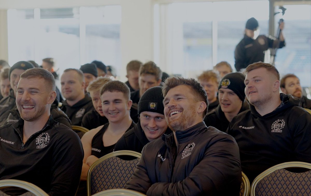 Exe_Foundation's tweet photo. Chiefs welcome Testicular Cancer charity @ItsInTheBag 

Richard and Sue talked to players and staff to raise awareness of the charity's work. 👊

🔗https://t.co/fx3J7S200G https://t.co/jS21sjDBXr
