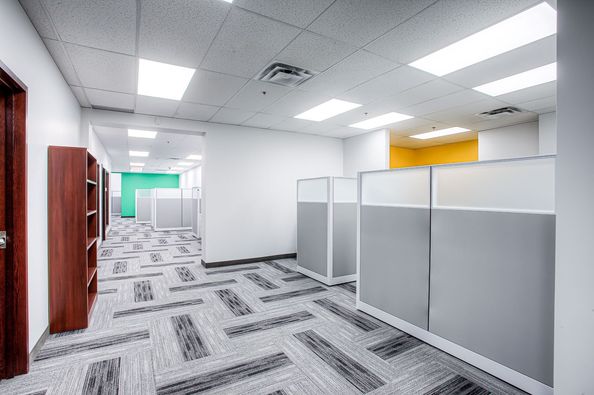 Aquest_Design's tweet image. 𝗗𝗲𝘀 𝗲𝘀𝗽𝗮𝗰𝗲𝘀 𝗮𝘂𝗱𝗮𝗰𝗶𝗲𝘂𝘅 𝗲𝘁 𝗰𝗼𝗹𝗼𝗿𝗲́𝘀! 📷

Notre équipe a adoré travailler avec Valeo Pharma pour insuffler de l'énergie et de l'innovation dans leur espace avec des touches de couleurs. 💛💚💜