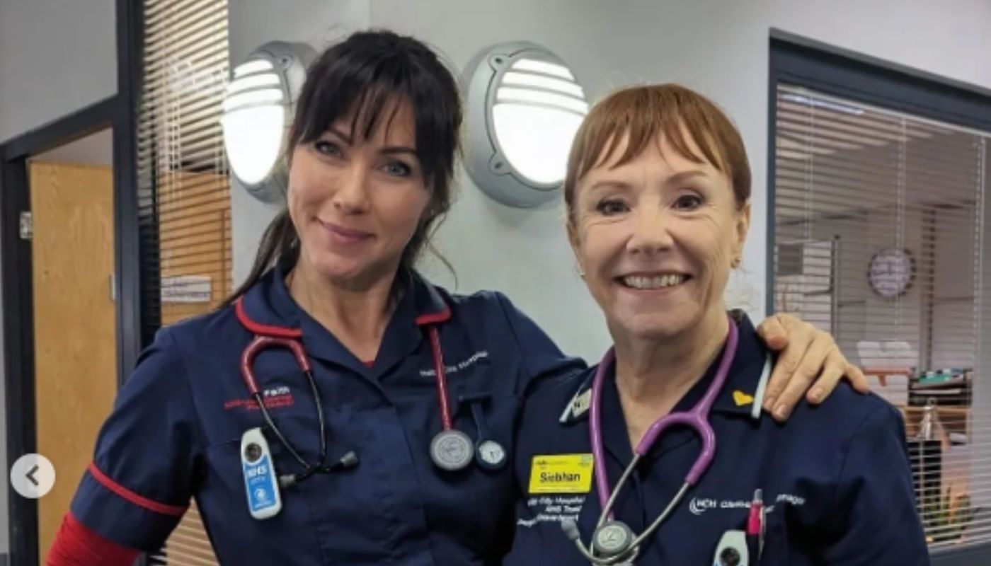 Daily Express on X: "Casualty's Kirsty Mitchell has officially welcomed  former Coronation Street star Melanie Hill to Holby ED and fans were loving  it. https://t.co/HyzUyPjcOx https://t.co/YeID4xhzwY" / X