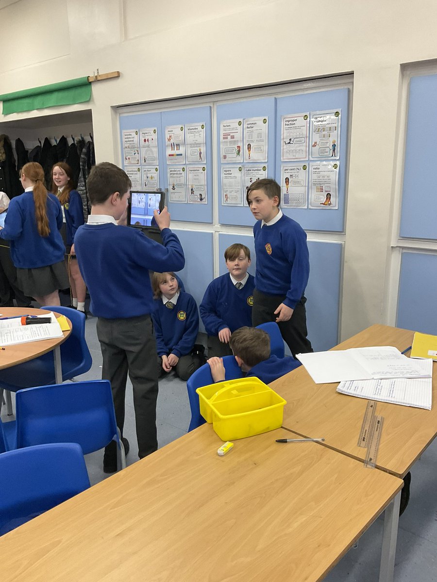 StPPPrimaryY6's tweet image. In this afternoon’s Science lesson, we explored how we see things. In groups, we created videos to visually teach the children in @StPPPrimaryY5 about light, focusing on purpose and audience.💡#crosscurricularlearning #year6scientists