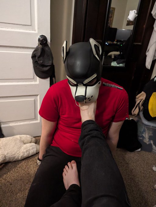 Awoo. #PupPlay #PupSpace #NSFW https://t.co/5lgZvmbryS<a href="/tag/pupplay"class="tags">#PupPlay</a><a href="/tag/pupspace"class="tags">#PupSpace</a><a href="/tag/nsfw"class="tags">#NSFW</a>