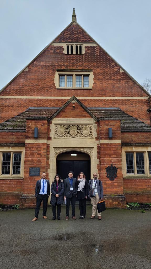 It's been busy few weeks for #teambusiness Thank you to @HanleyCastle for hosting us for ITAP and to @BromsSchool for our EAL visit. Always a privilege to be able to work with such lovely students and knowledgeable staff. #uwpgsec