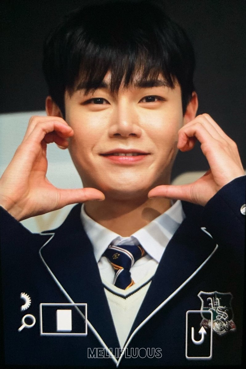 __MELLIFLUOUS_U's tweet photo. [PREVIEW] 240118 도쿄 1부 포토타임

민기센빠이❤️

#멋진녀석들 #GREATGUYS
#의연 #UIYEON #전민기 #MINKI
@GreatGuys_twt https://t.co/9FhPCIzq66