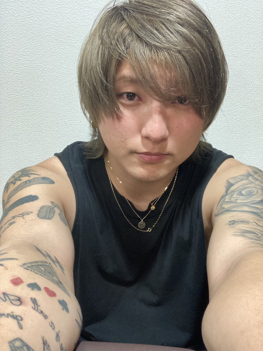 naopi08030803's tweet photo. 体はいい感じ
髪型は迷走中 https://t.co/FTTPVLL17f