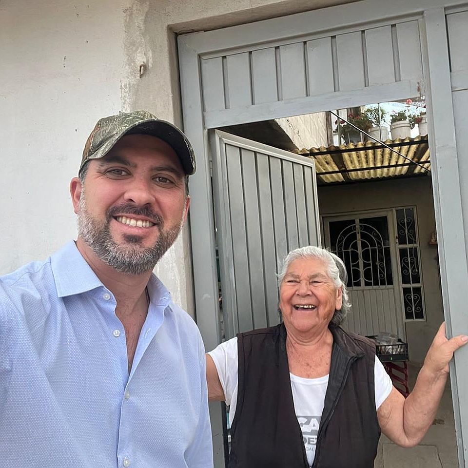 Siempre un gusto platicar con ustedes. Su participación es fundamental para construir un mejor futuro juntos. 🗣️🤝 #YoSiRegreso #VDistritoFederal #2AñosDefendiendoaMexico