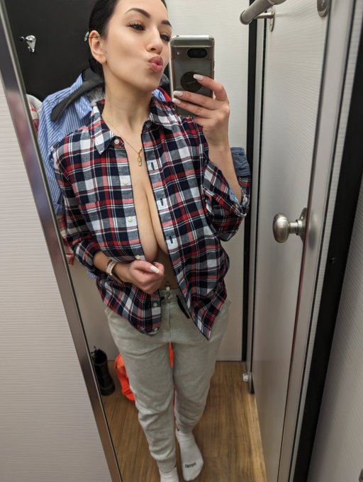 Stay tuned for new try on 🫶 https://t.co/XNaMqnrZMm https://t.co/XAnlxPr45j<a href="/tag/cam4"class="tags"><span>#cam4</span></a><a href="/tag/sexybunny"class="tags"><span>#sexybunny</span></a>