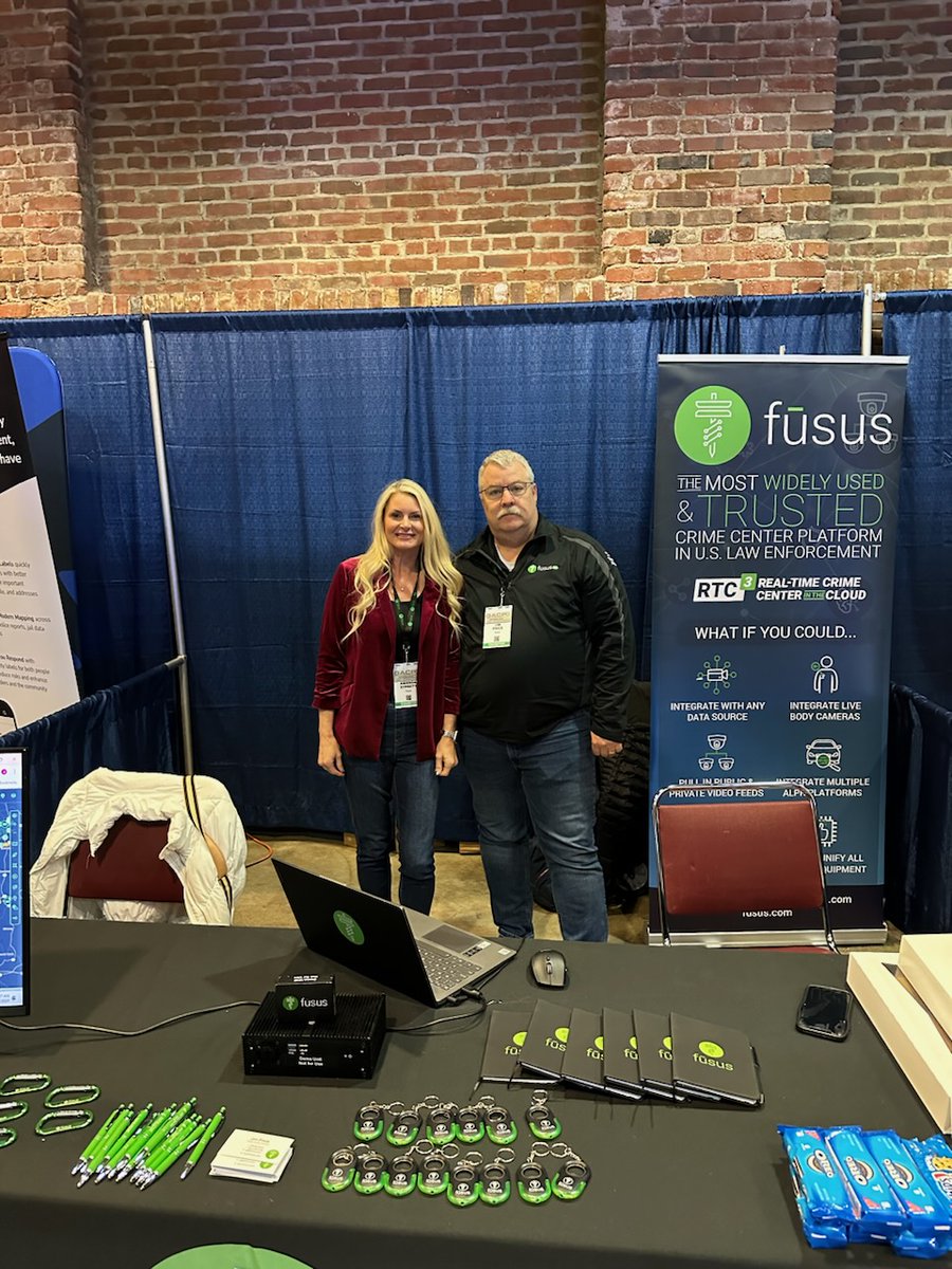 FususbyAxon's tweet photo. Honored to have participated in the GACP Winter Training Conference last week! Didn't get a chance to speak with us? Head over to our website where you can find news, resources, and a full list of our partners: https://t.co/7jcYxQnCAu

#rtcc #openplatform #openapi #lawenforcement https://t.co/nkeocfg57i