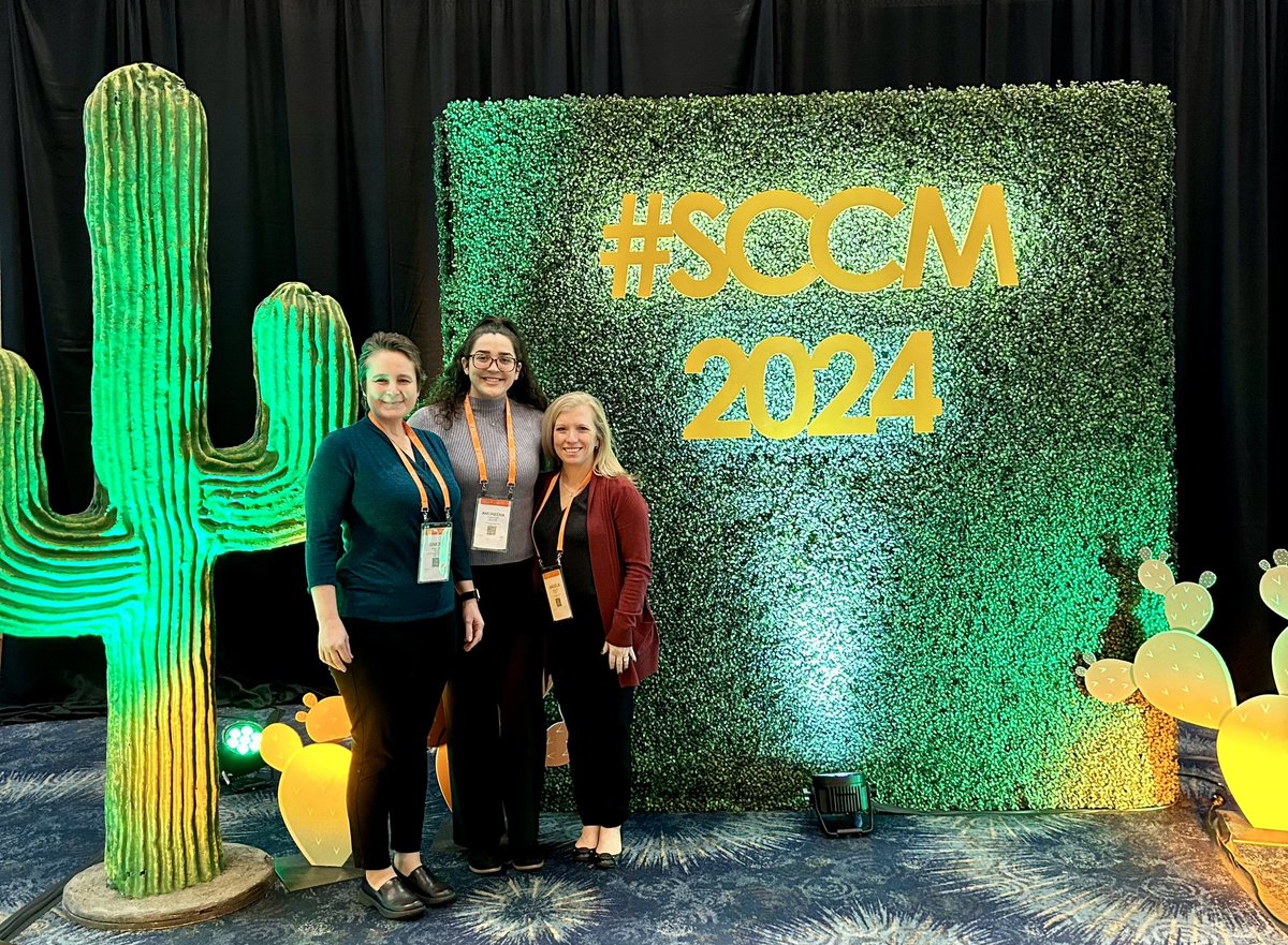 amclark726's tweet photo. The Team, The Team, The Team…representing @SCCM @UMichPharmacy Go Blue!〽️ https://t.co/W8A70ml2BN
