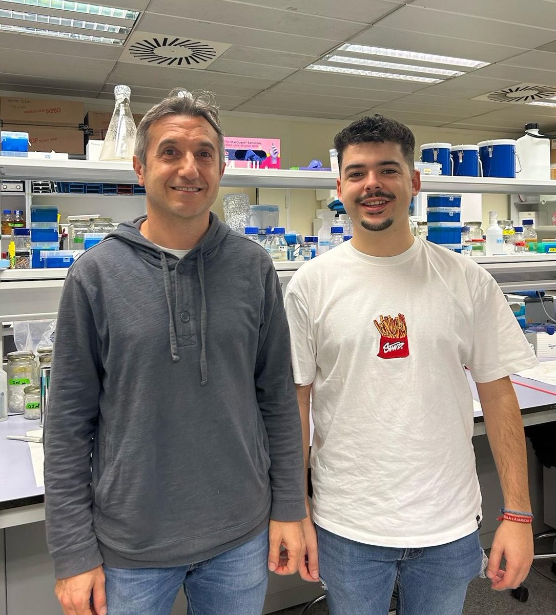 Congrats to Pedro García Cano for his great TFM defence today <a href="/IBMCP/">IBMCP</a> Thanks to <a href="/JAEIntro_CSIC/">Becas JAE Intro CSIC</a> for supporting part of his research. Good luck Pedro in your future research! 💪🏻💪🏻