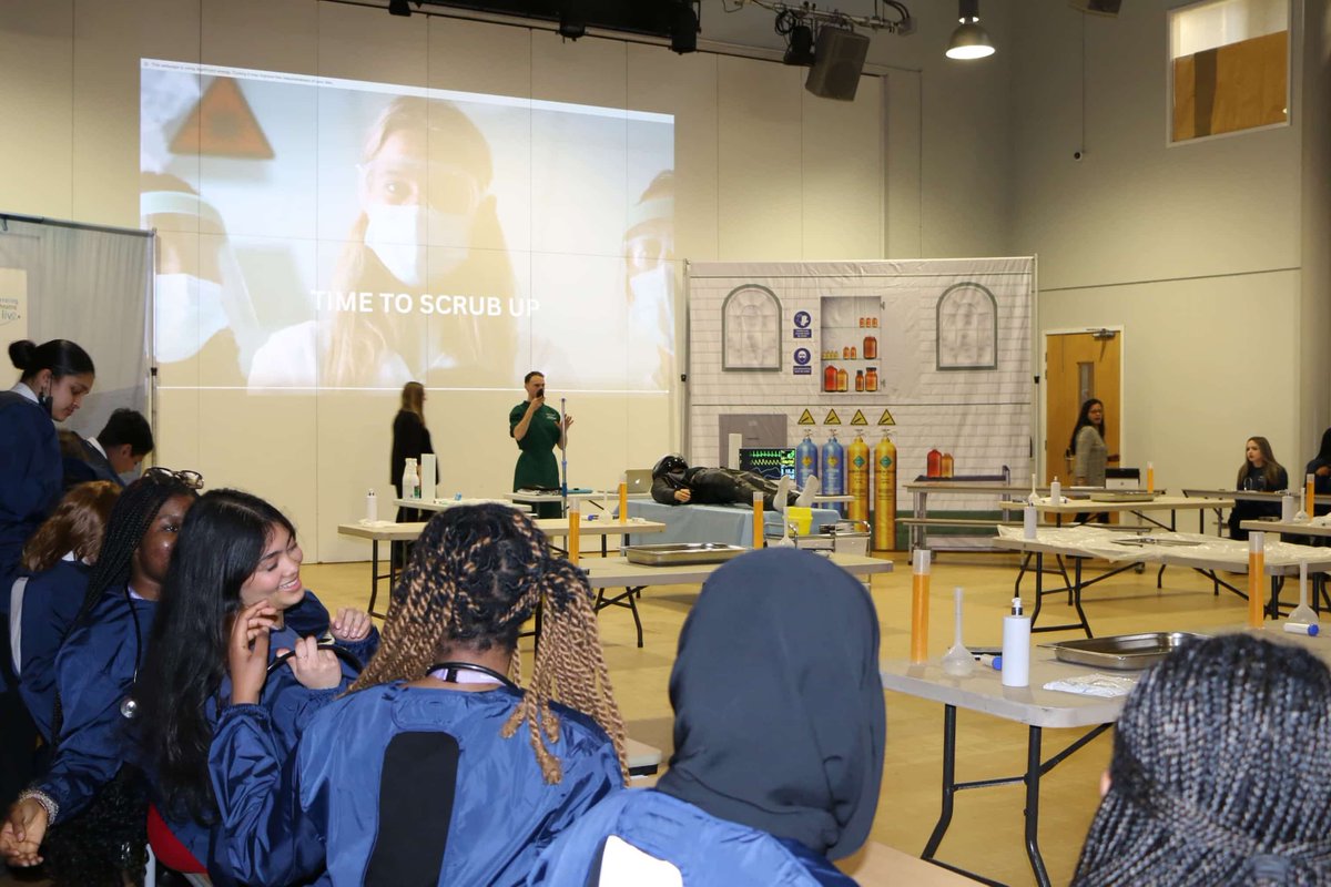 Year 9 and Sixth Form STEM students participated in 'Operating Theatre Live' today, a hands-on anatomy experience charting patient treatment from incident to trauma surgery. Students were able to learn about different aspects of the medical profession. #OperatingTheatreLive