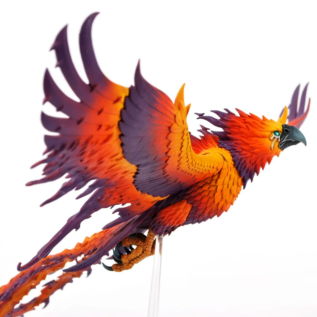 TerryPike84's tweet image. Back to #TheOldWorld today with my take on a colour scheme for a Flamespyre Phoenix. Another early adventure into airbrushing with this one when I was learning back in 8th edition how to blend colours. #warhammertheoldworld #miniaturepainting #WarhammerCommunity