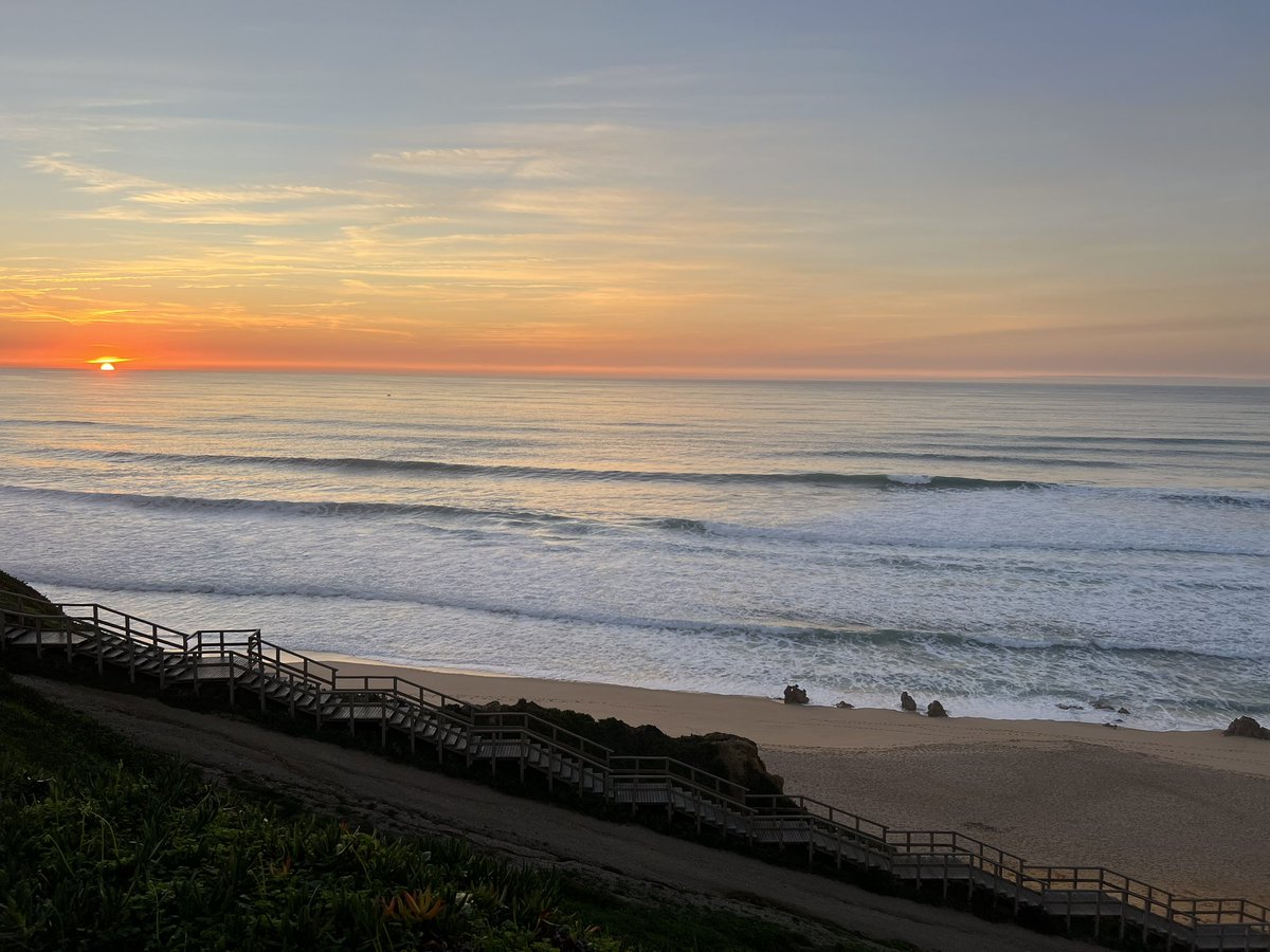 pedro8669's tweet image. Aquele pôr do sol…
#meco #bestsunset