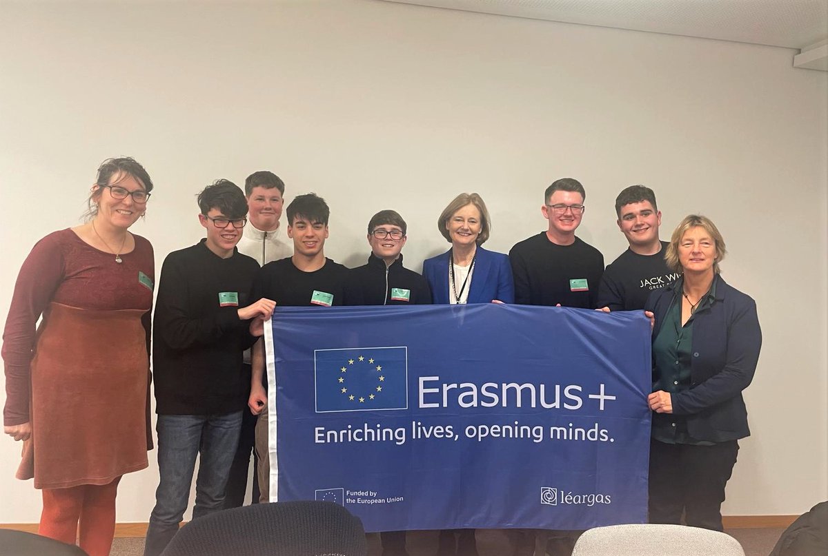 Great to meet with students from CBS Midleton who are visiting Brussels as part of the <a href="/EUErasmusPlus/">Erasmus+</a> programme 🇪🇺🌍

Lots of engaging questions and food for thought! 💭