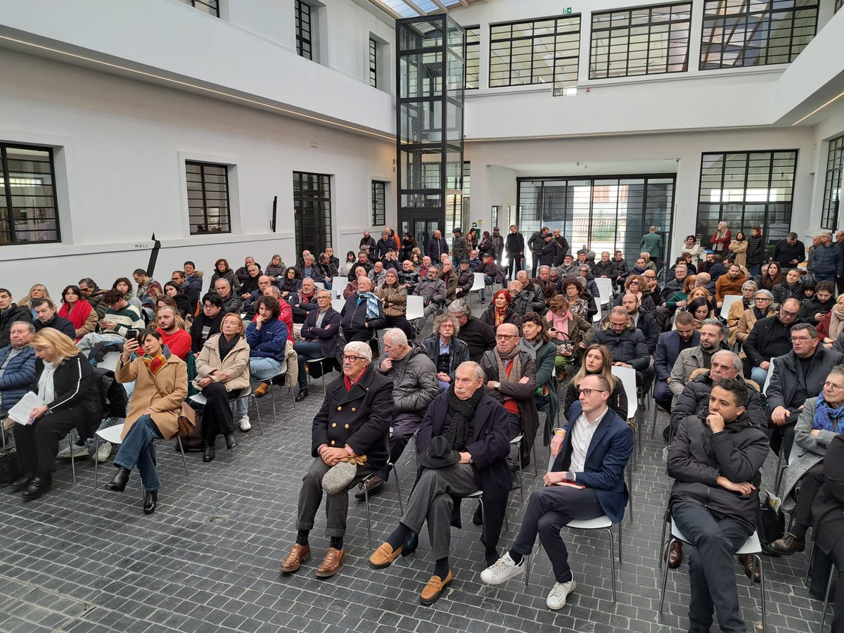 GDPrato's tweet photo. “SARÀ PER TE” ❤️
🔥Domenica al Beste Hub una mattinata di confronto e di lavoro: nuova cittadinanza, post alluvione, diritto alla casa, contrasto alla povertà, giustizia climatica e tanti altri sono stati i temi trattati da ricercatorə, studentə, amministratorə, parti sociali! https://t.co/gtBTtT8xDG