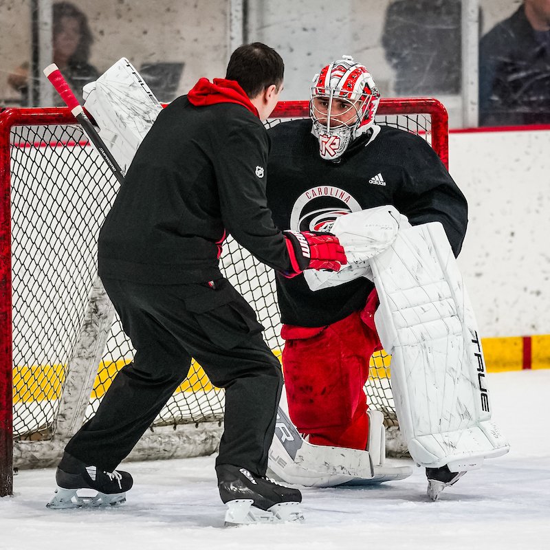 WaltRuff's tweet image. It's a practice → travel day for the #Canes today, heading north to Boston this afternoon ahead of a back-to-back set.

Andrei Svechnikov (upper-body injury) skated for a bit before the team took to the ice, but went off before the full group got started.

Pyotr Kochetkov…