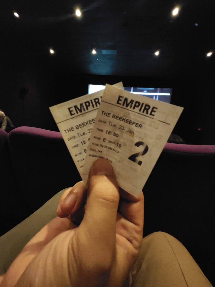 sipodpod's tweet photo. Moviedate nonton beekeeper bersama heartkeeper 😋 https://t.co/DELmxqGuI1